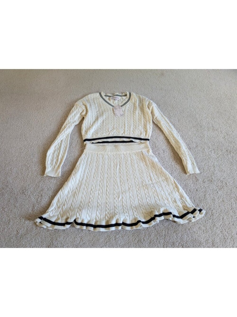 Willow + Wind Boho Artsy White Ivory Black Trim Sweater Top and Skirt Set Medium
